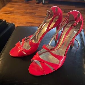 Pink ivanka trump high heels size 9
